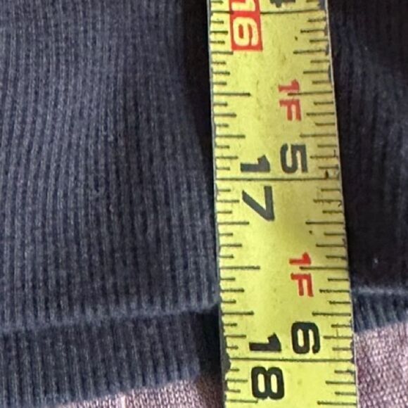 Fabletics Malia Polar Fleece Pullover Size L Black - Picture 12 of 12